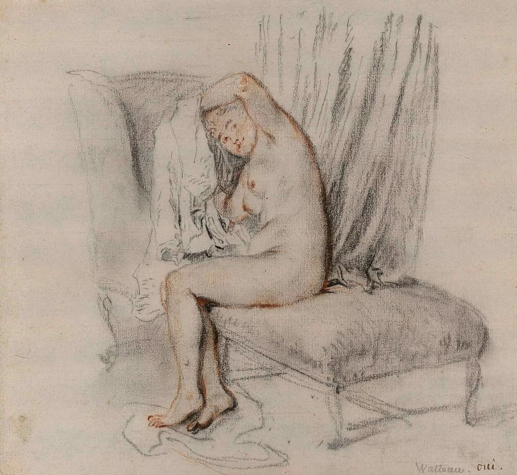 Studio di Donna nuda che si toglie la camicia